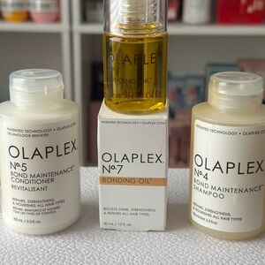 OLAPLEX  Travel Hair Care Set with No.7 Bonding Oil